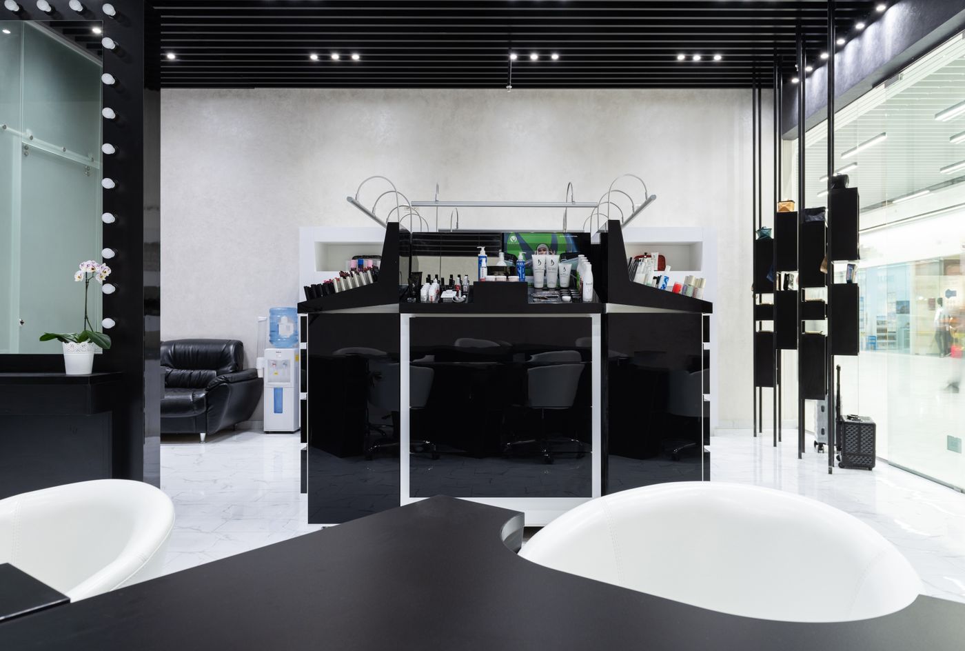 Ambiente interno elegante do Lúmina Beauty Studio