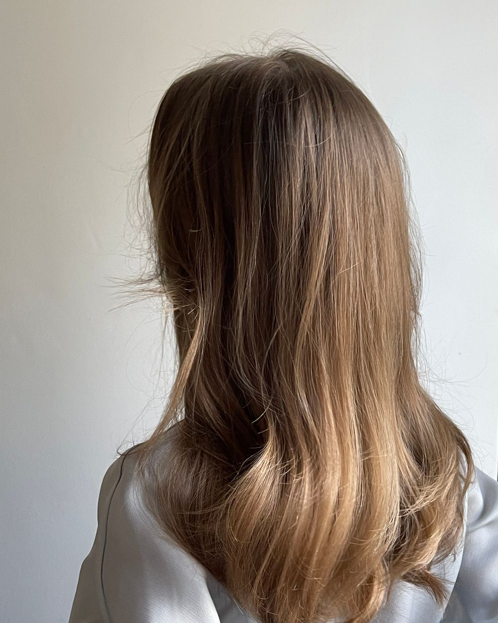 Cabelo hidratado com brilho intenso após tratamento